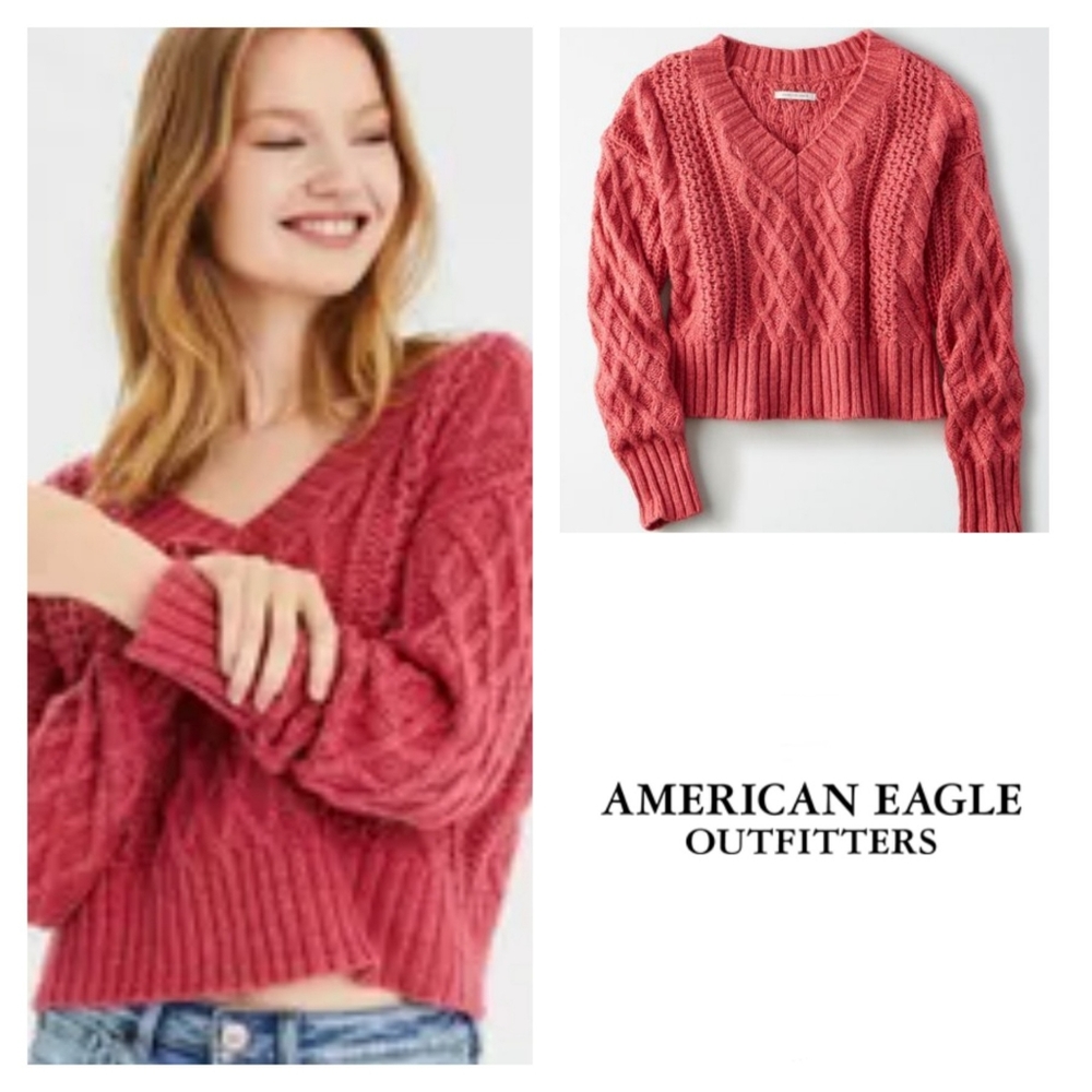 American Eagle V-Neck Cable Sweater Size Medium Cropped Pullover AEO NEW NWT